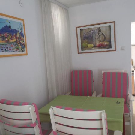 Apartment Perla - 150M From The Sea Novi Vinodolski Exterior photo